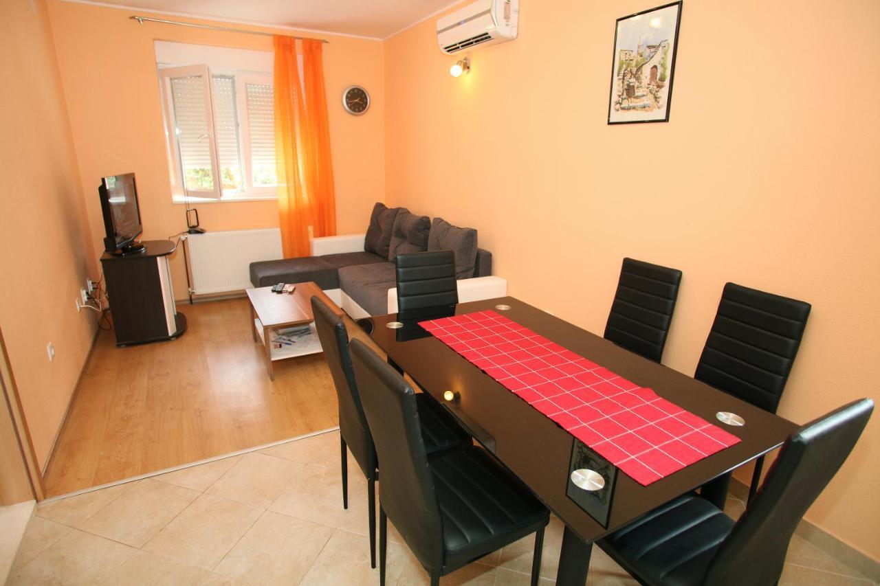 Apartmani Petra تروغير الغرفة الصورة